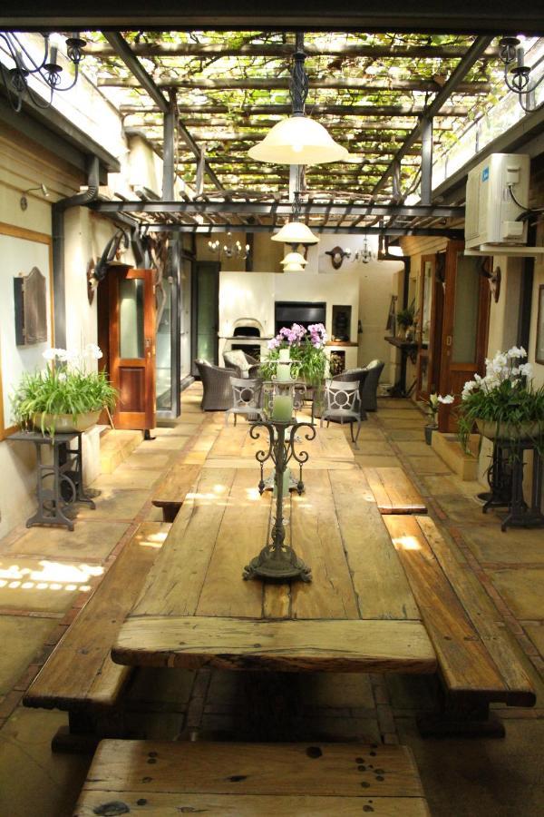 Mountain Rose Guesthouse لويس تريشارد المظهر الخارجي الصورة