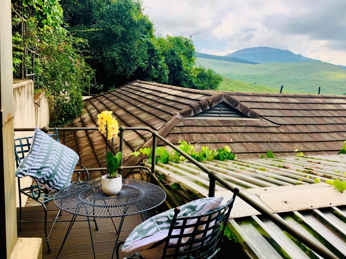 Mountain Rose Guesthouse لويس تريشارد المظهر الخارجي الصورة