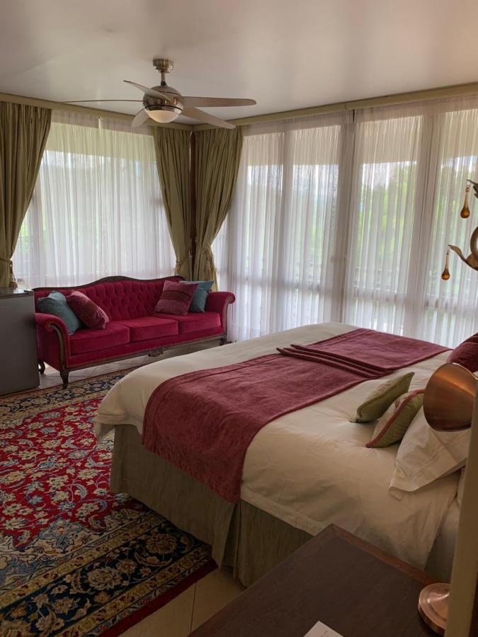 Mountain Rose Guesthouse لويس تريشارد المظهر الخارجي الصورة