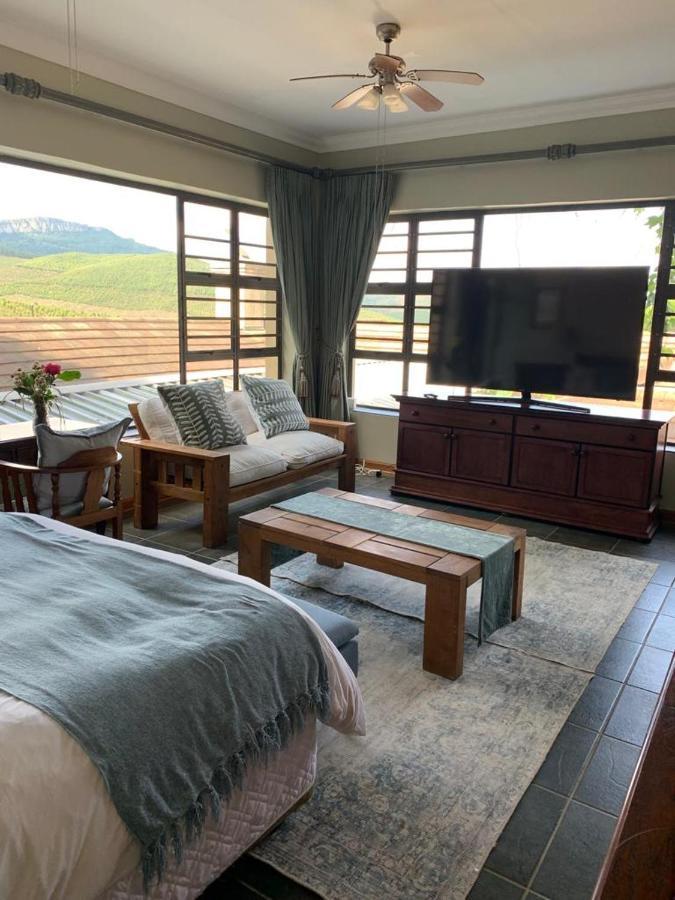 Mountain Rose Guesthouse لويس تريشارد المظهر الخارجي الصورة
